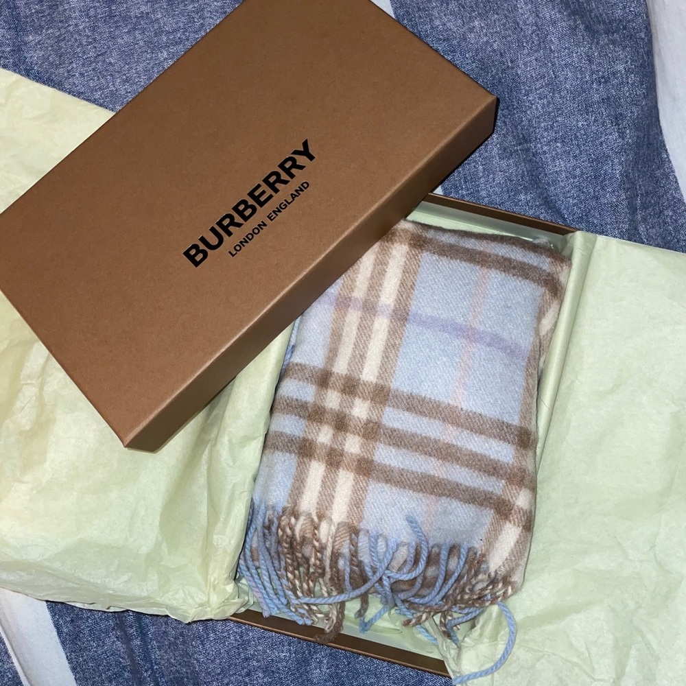 AUTHENTIC Burberry Blue Scarf